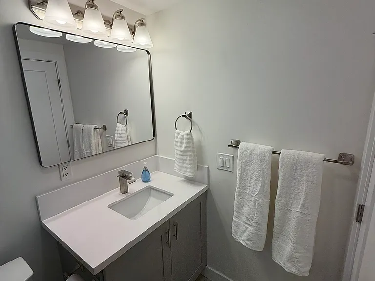 680 Loring St #1 — Photo 11
