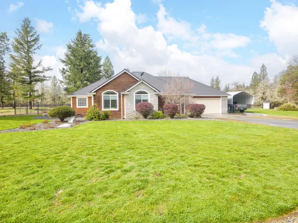 1570 Dick George Rd, Cave Junction, OR 97523