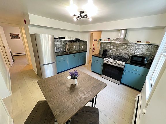 2nd image of 626 Stewart Ave #2