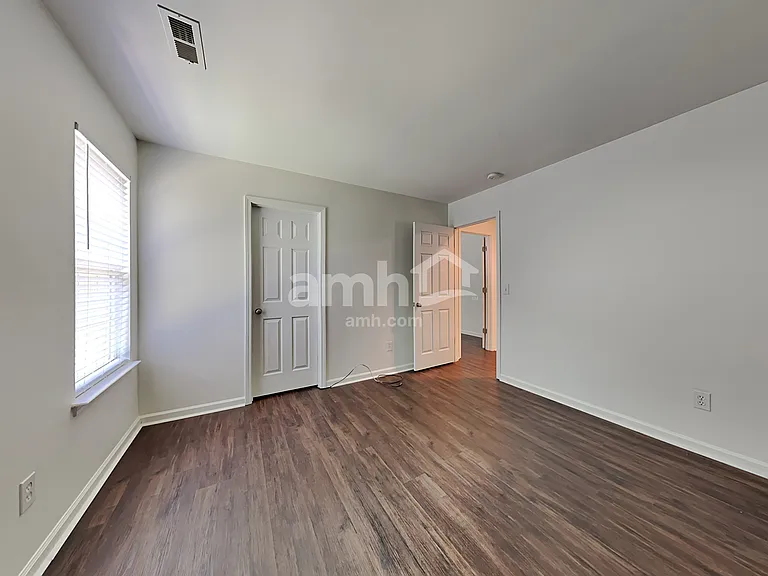 4095 Shadetree Dr — Photo 20