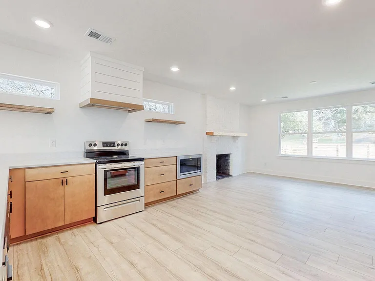 508 Vinson Dr — Photo 7