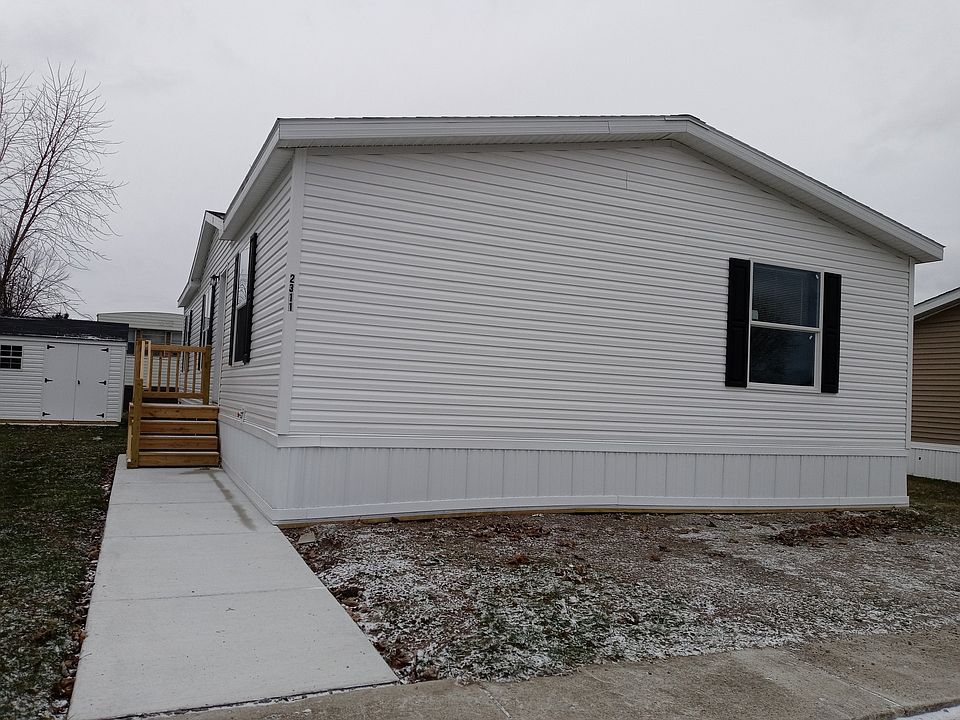 1st image of 2311 Loch Lomond Ct Lot 16