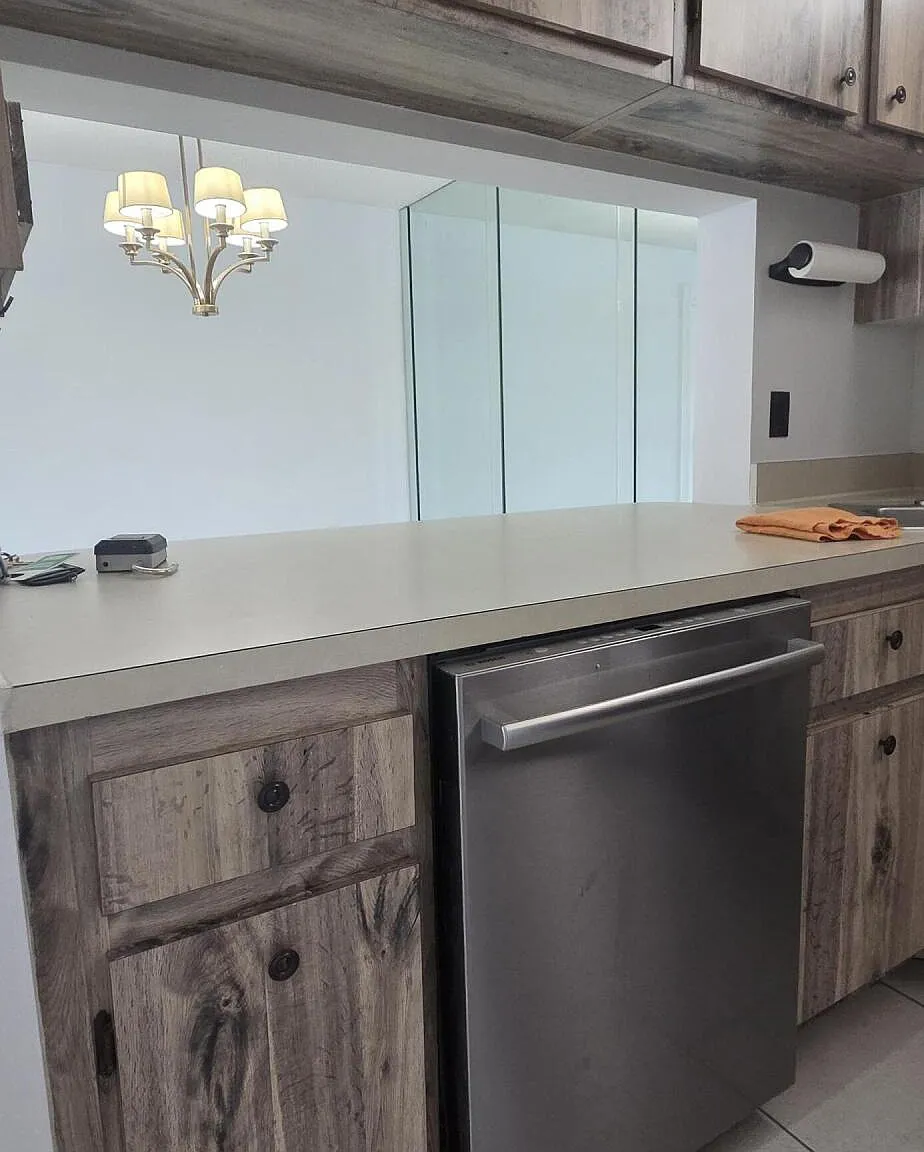 2 bed, 2.0 bath, 1005 sqft, $1,950 — Photo 4