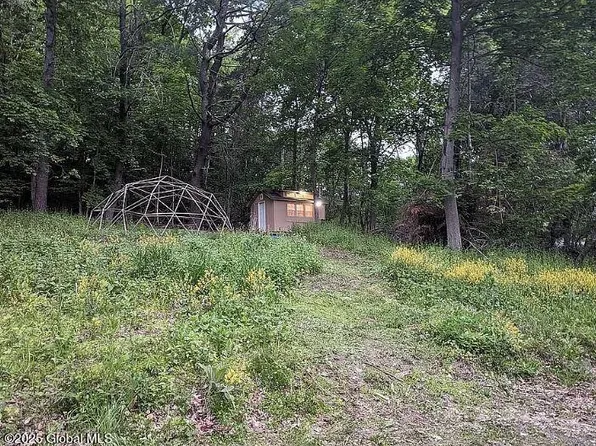 189 County Rte 26, Coxsackie, NY 12042