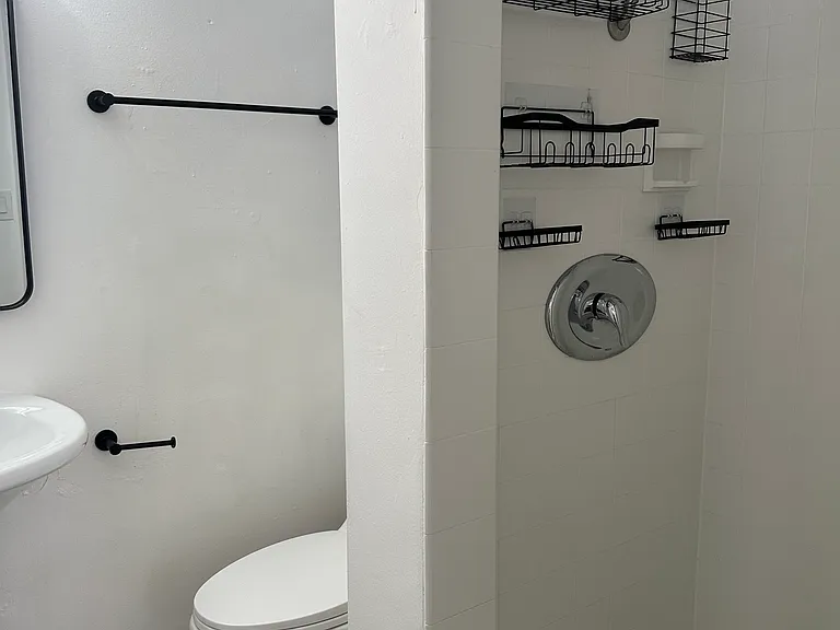252 San Francisco Ave #256 — Photo 9