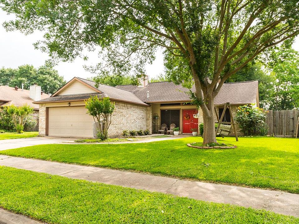 1st image of 2313 Anthony Ln
