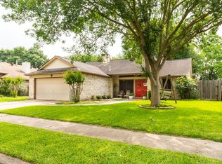 2313 Anthony Ln, Pearland, TX 77581