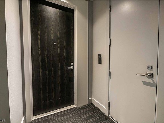 4th image of 4471 Dean Martin Dr Unit 3401
