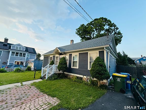 4th image of 144 Clinton Street