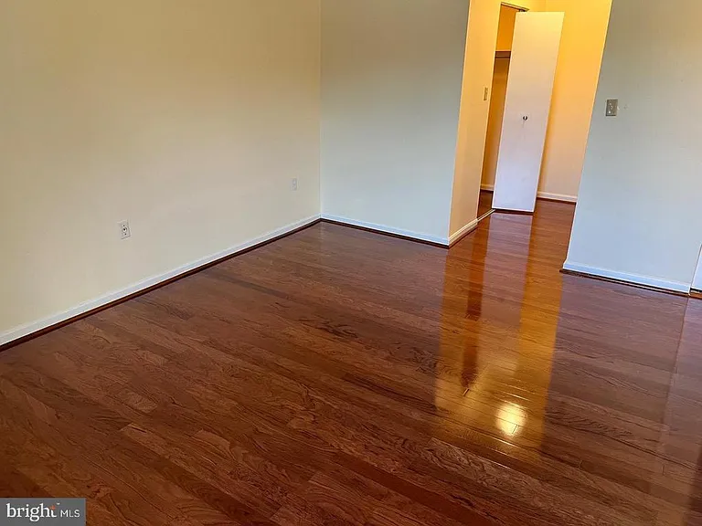 7927 Mandan Rd #301 — Photo 19
