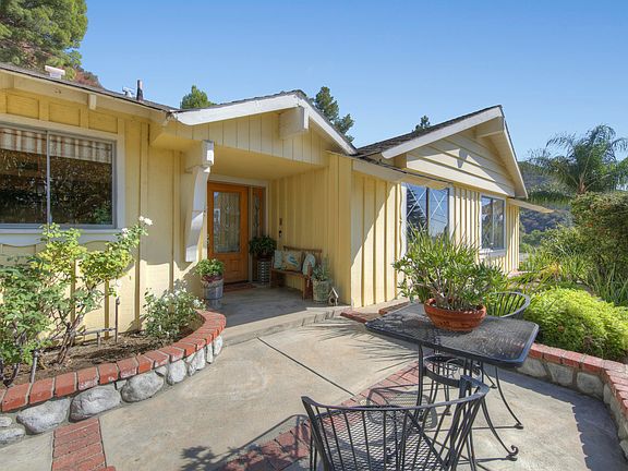 5th image of 5822 Ocean View Blvd