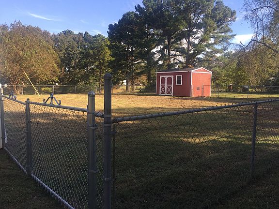 2nd image of 1532 Briar Hill Dr