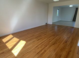 343 Harrison St, Paramus, NJ 07652