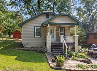 1203 NE 70th Ter, Gladstone, MO 64118