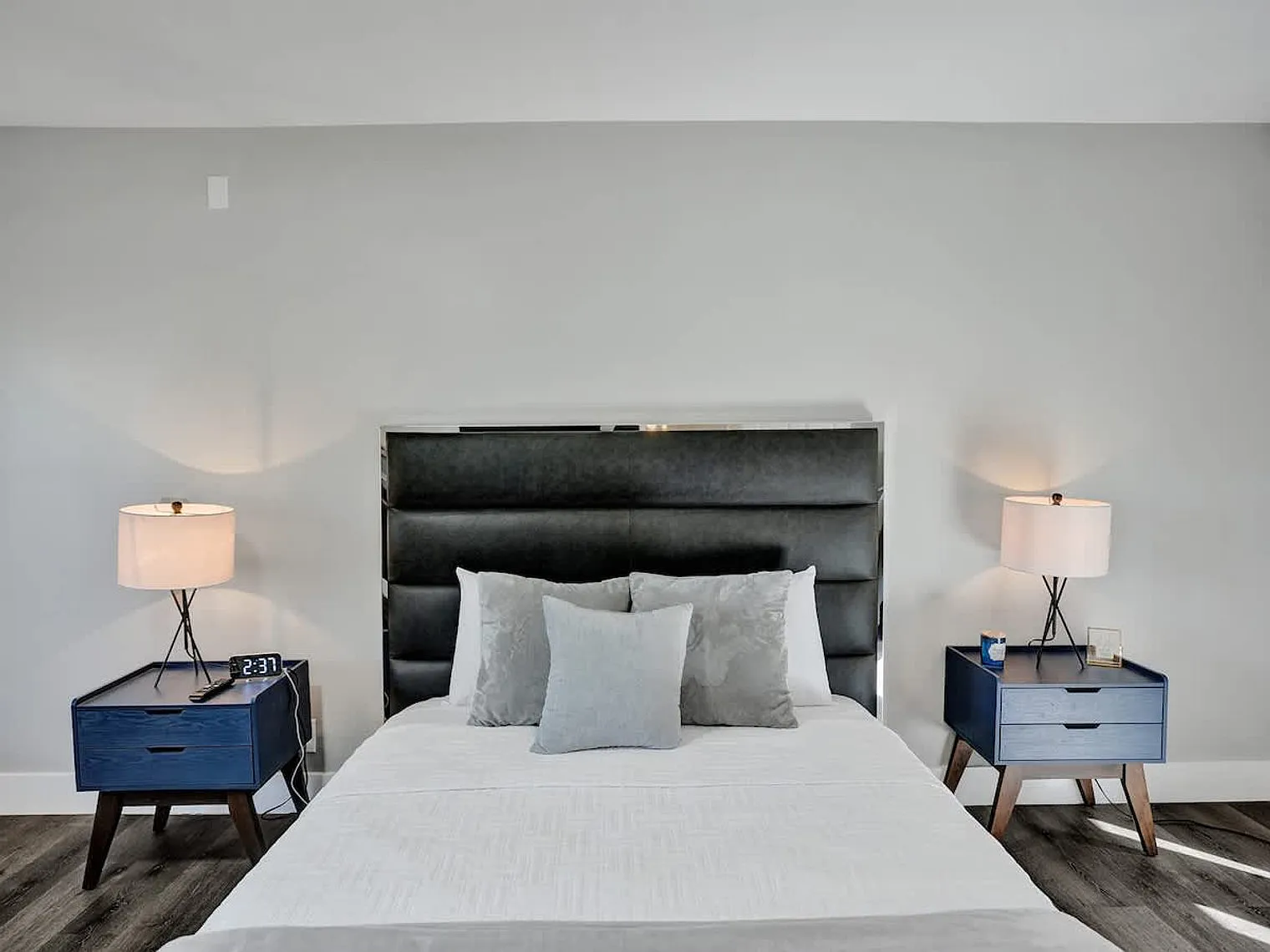 Studio, 1.0 bath, 387 sqft, $1,942 — Photo 2