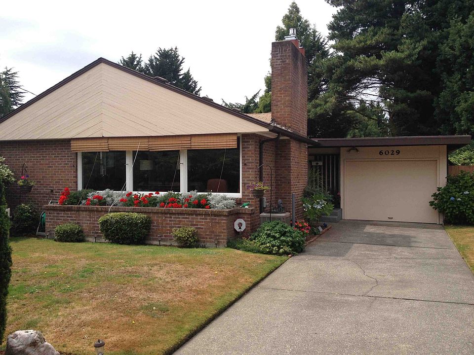 2nd image of 6029 45th Ave NE