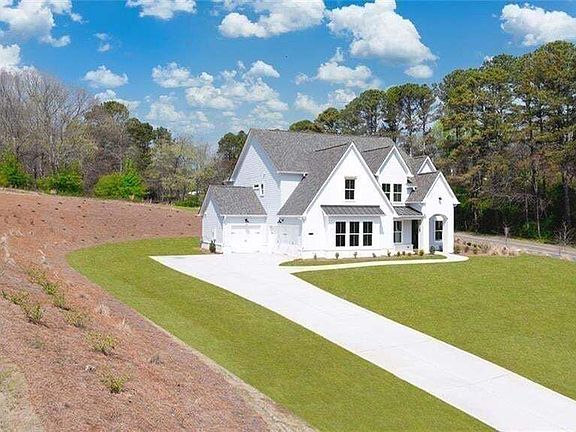 5th image of 8290 Creekside Overlook Dr