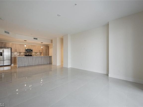 5th image of 15901 Royal Pointe Ln #306