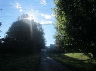 3940 Hillsville Rd, Pulaski, PA 16143