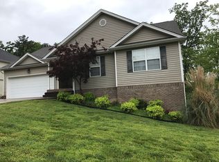 7445 British Rd, Ooltewah, TN 37363