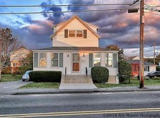 70 Castle Rd, Nahant, MA 01908