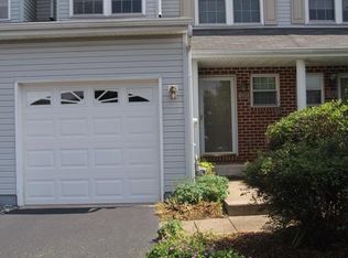 105 Forrest Ct, Royersford, PA 19468