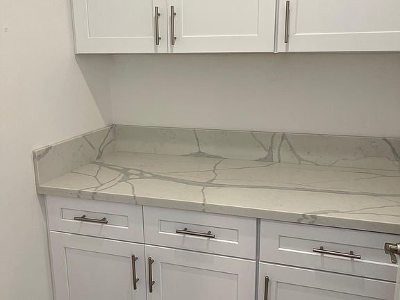 3rd image of 4181 S Naomi Ave #1/2