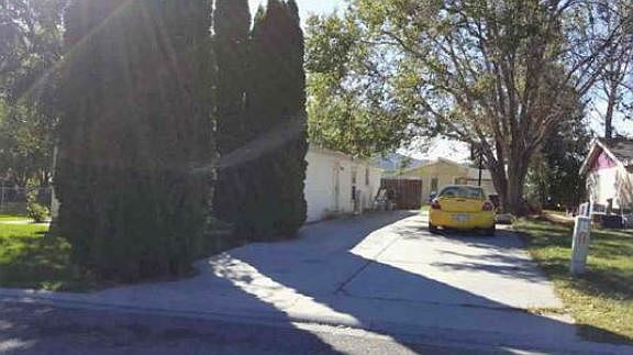 2nd image of 415 Aspen Ct