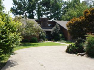 9 Joshua Dr, Metropolis, IL 62960