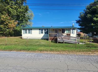 45 Page Ave, Craigsville, WV 26205