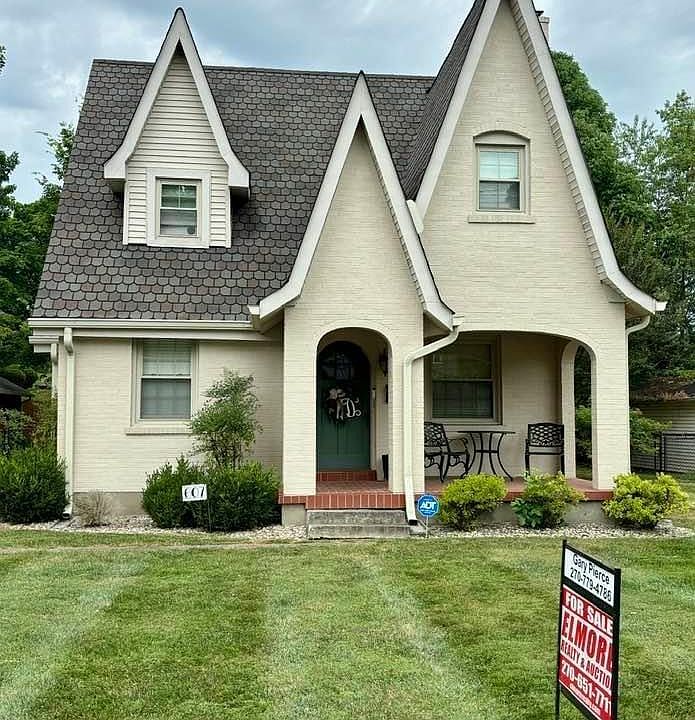 1st image of 607 Leslie Ave