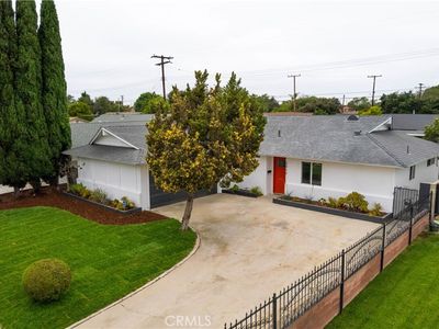 3017 W Borchard Ave, Santa Ana, CA, 92704