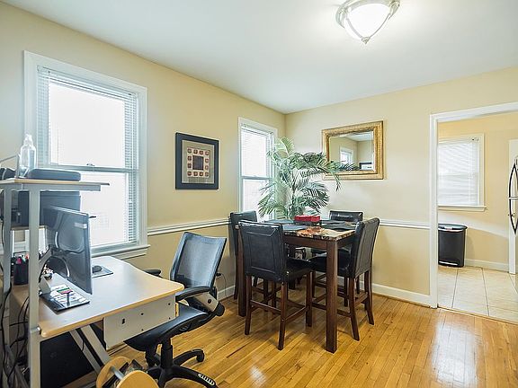 Dining room main floor