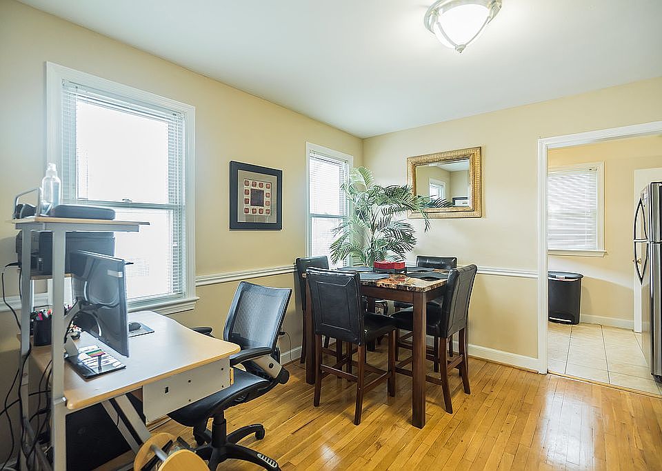 Dining room main floor