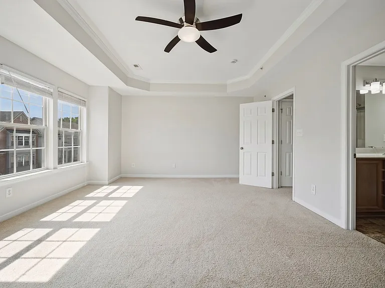 64 Transit Ln — Photo 29