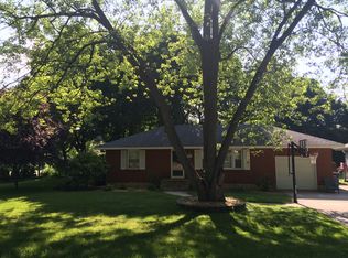 3253 Eastern Ave NE, Grand Rapids, MI 49525