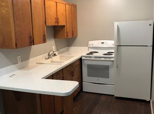 11 N Riley St APT 107, Kansas City, MO 64119