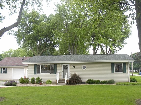 2nd image of 208 N Vermillion St
