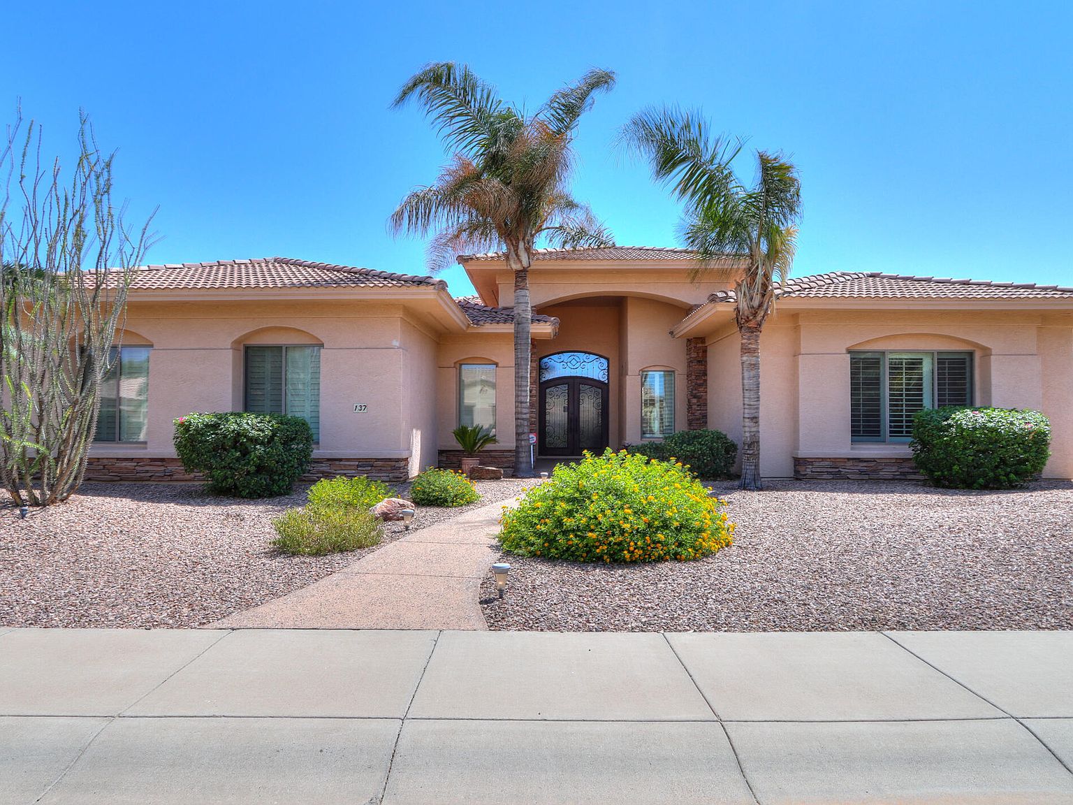 137 W Auburn Sky Ct, Casa Grande, AZ 85122 Zillow