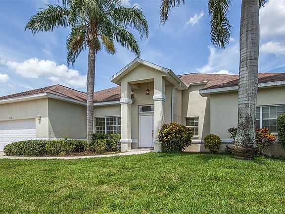 2nd image of 252 Rotonda Cir