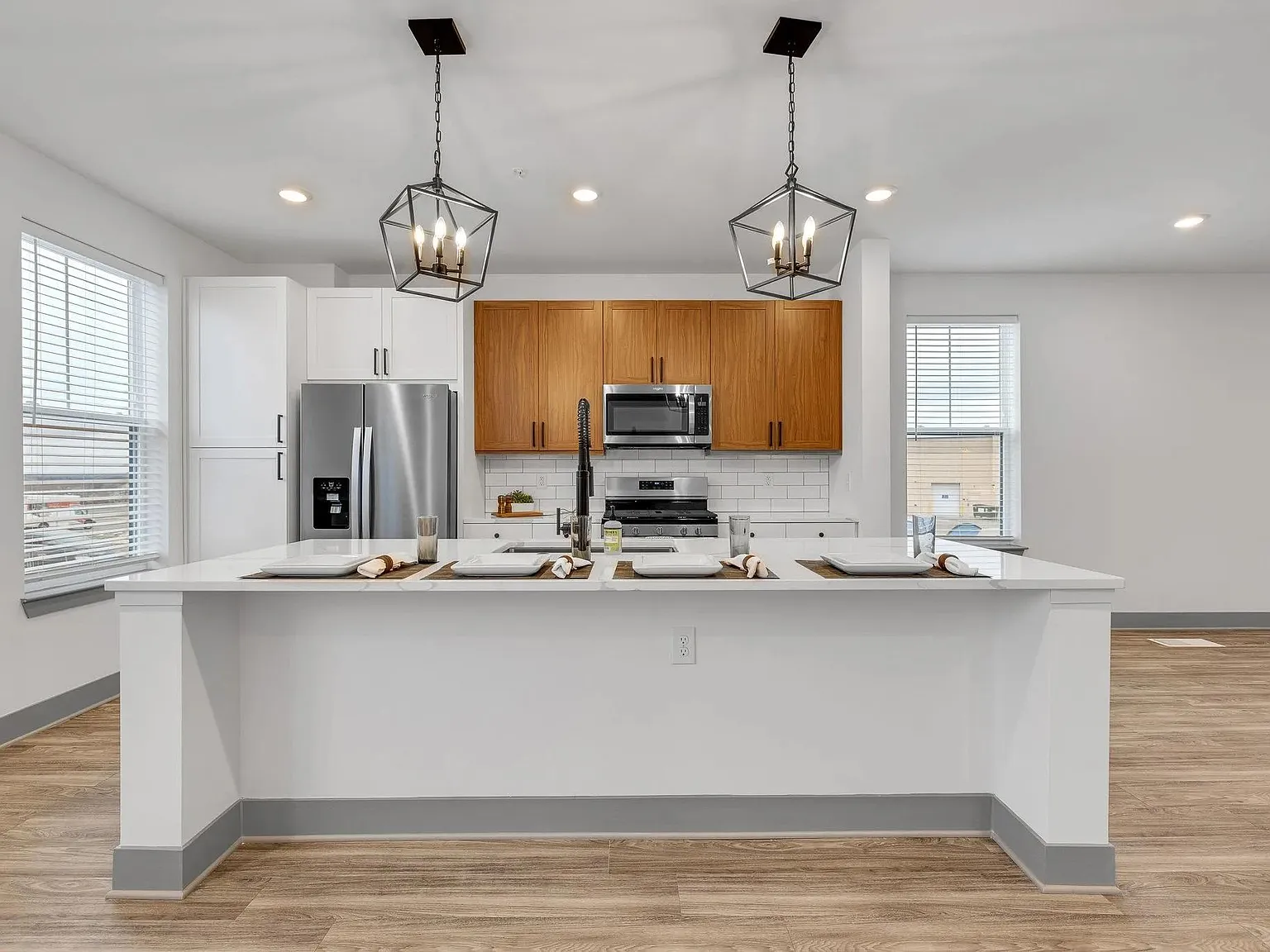 4 bed, 3.5 bath, 2265 sqft, $3,885 — Photo 1
