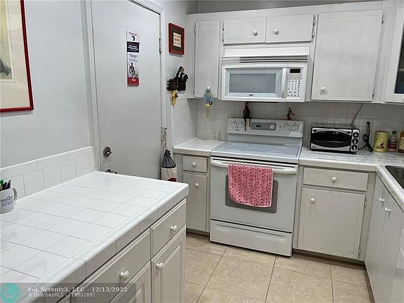 4th image of 5700 NE 22nd Way APT 308