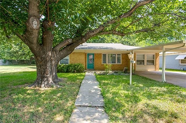 1st image of 5112 Red Bud Ln