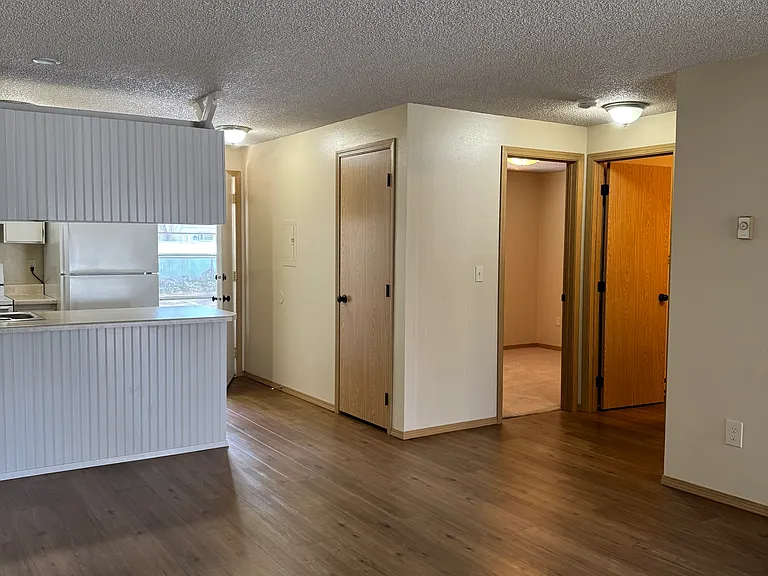 The Villa 2 Bed LR-Entry-Hall-Kitchen