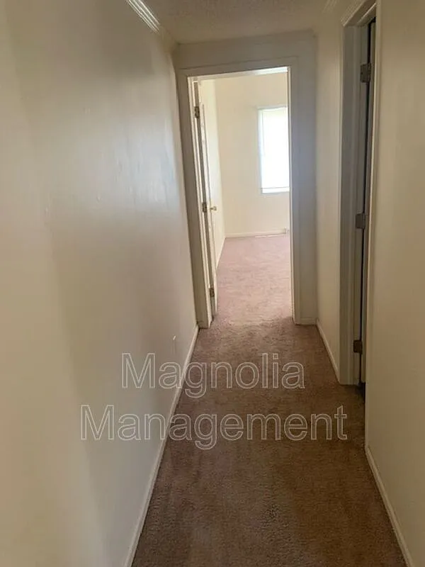 3 bed, 2.0 bath, $1,495 — Photo 4