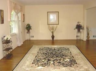 1402 Romeo Ct, Mc Lean, VA 22102