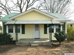 713 County Road 384, Crossville, AL 35962