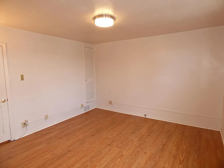 3340 Lansing St — Photo 20