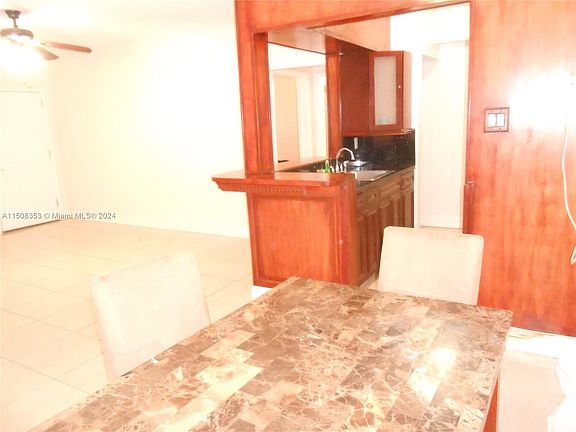 3rd image of 1193 Marseille Dr APT 1