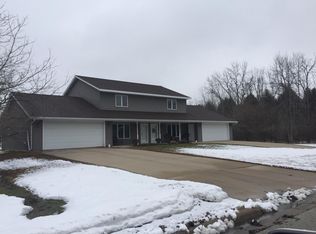 1554 Pennsylvania St, Sturgeon Bay, WI 54235